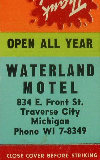 Waterland Motel - Old Postcard Photo (newer photo)
